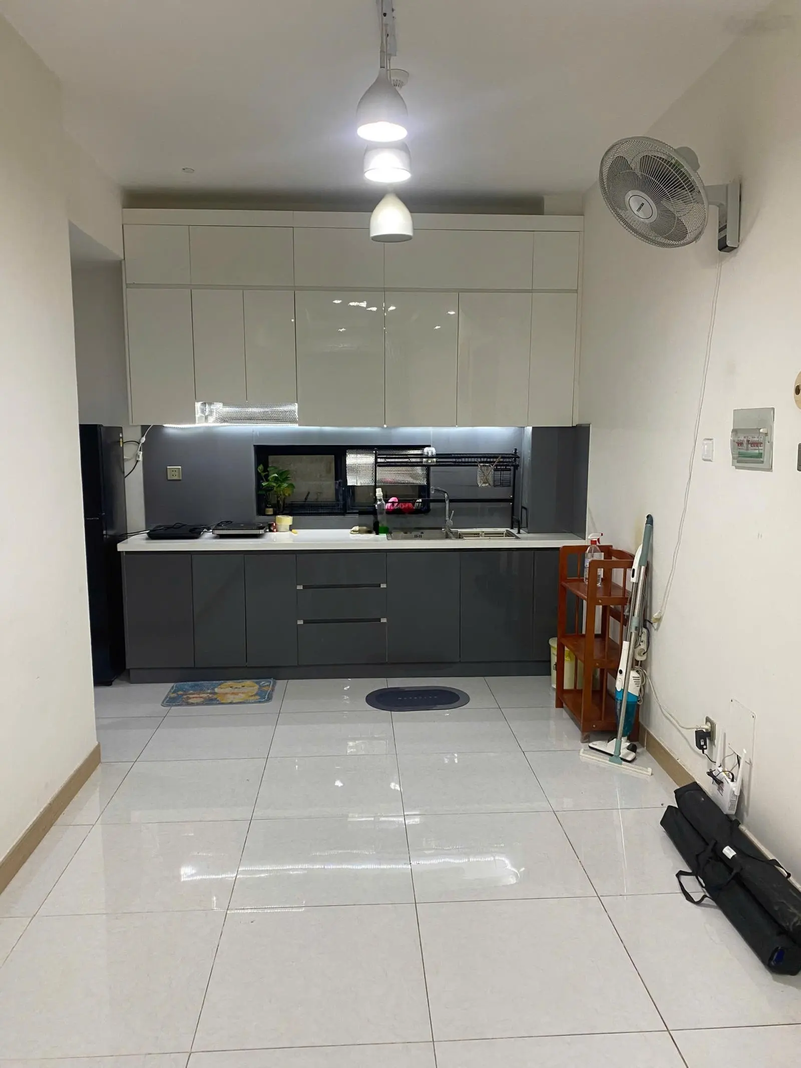 Bán 1PN1WC 49m2 full NT 1tỷ785 bao hết hỗ trợ vay 70% tại Đức Khải Quận 7 alo em xem nhà ngay