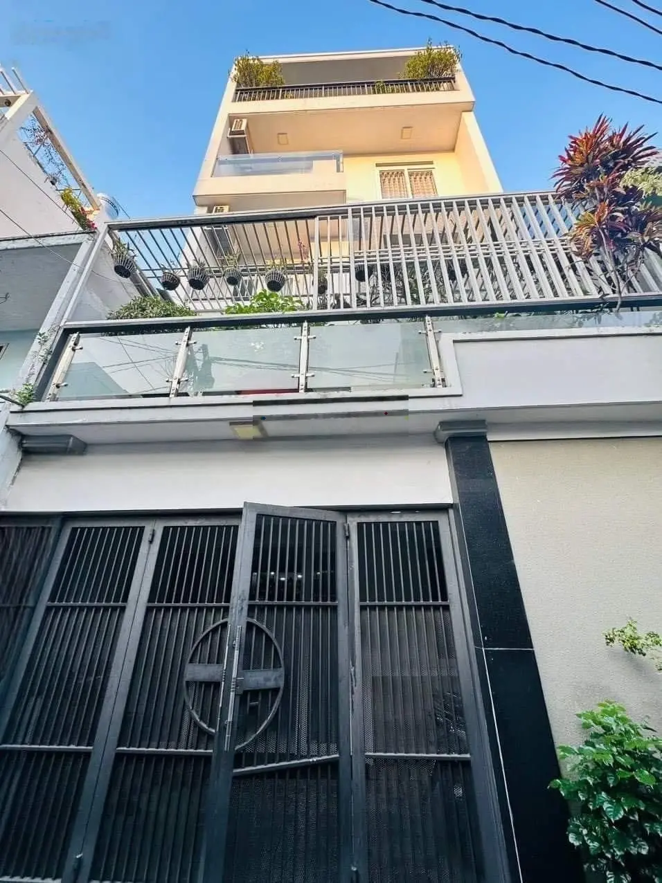 Chính chủ bán gấp nhà Trần Tuấn Khải,Quận 5-Giá 3,67tỷ/68m2(4x17m), sổ sẵn. Đang cho thuê 21tr/th