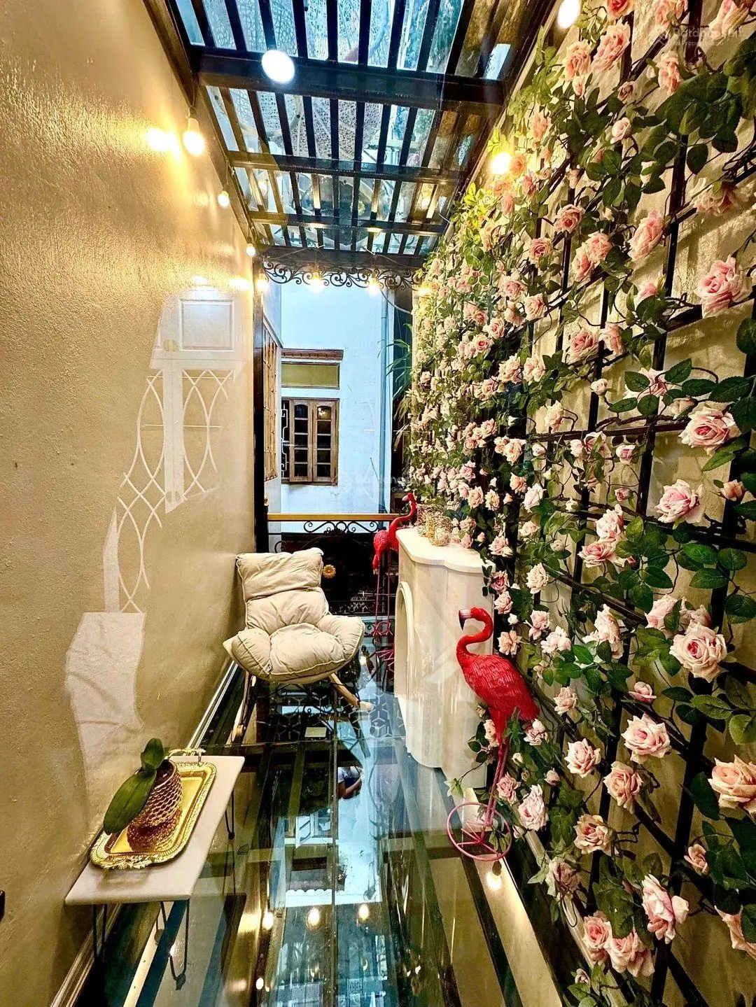 Bán nhà thang máy Kim Liên Đống Đa, 4 tầng x 33m2, trung tâm Đống Đa, mặt tiền 3,7m giá nhỉnh 8 tỷ