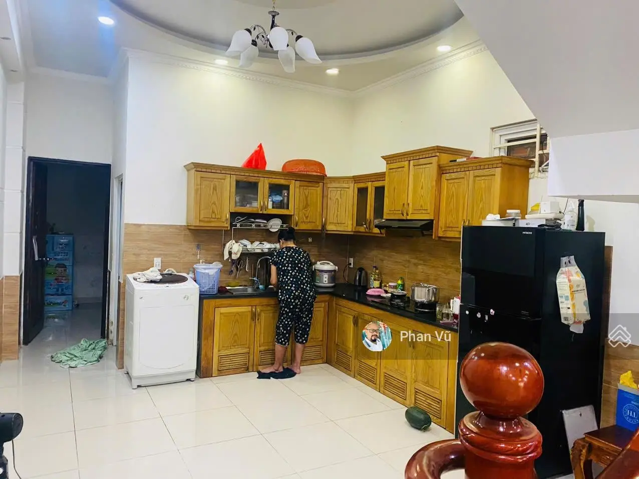 Nhà gần Thủ Đức hoàn công. 3p. Ngủ, sân xe hơi. Đ thông. Lh: 0909 290 ***