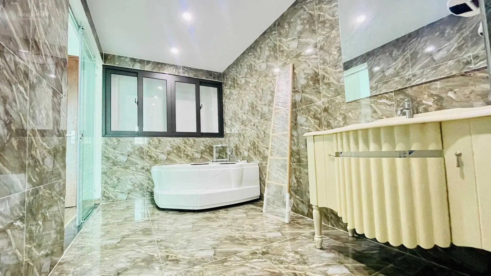 Bán toà building phố Lê Đức Thọ - Nguyễn Hoàng, Nam Từ Liêm 120m2 xây mới 9 tầng 1 hầm giá 43 tỷ