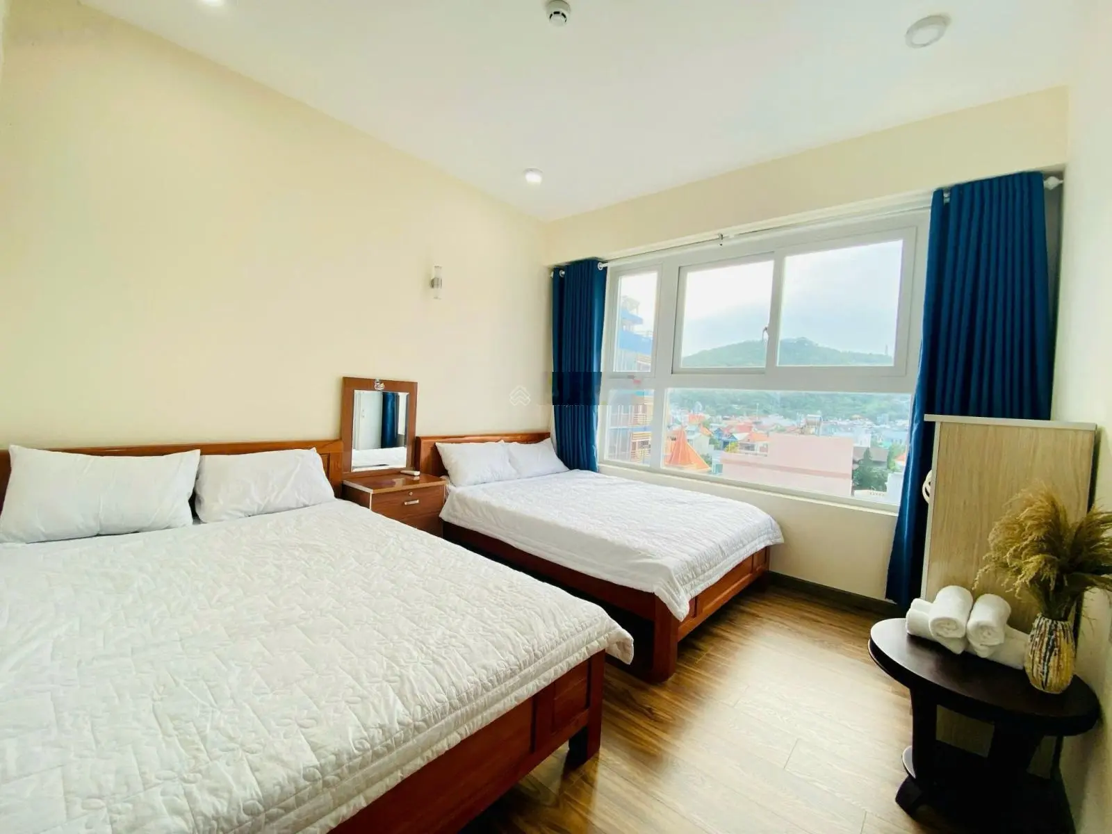 Bán căn hộ góc tầng thấp chung cư Gold Sea Vũng Tàu - view toàn thành phố, giá 2.8 tỷ full nội thất
