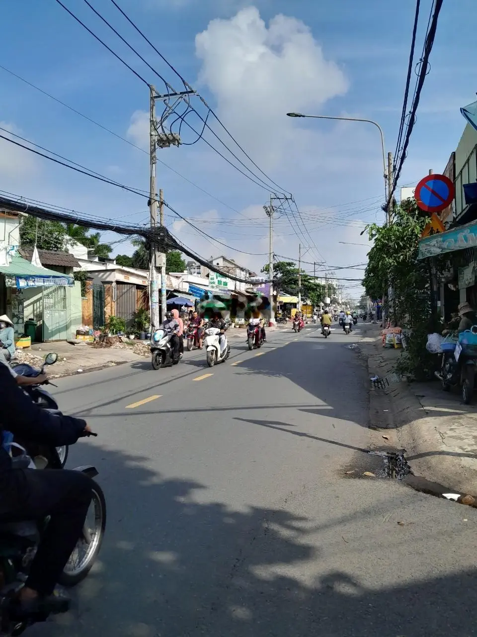 Bán nhà mặt tiền Tân Hòa Đông, Bình Tân, diện tích siêu to 248m2, giá siêu rẻ 18 tỷ. LH 0903 949 ***