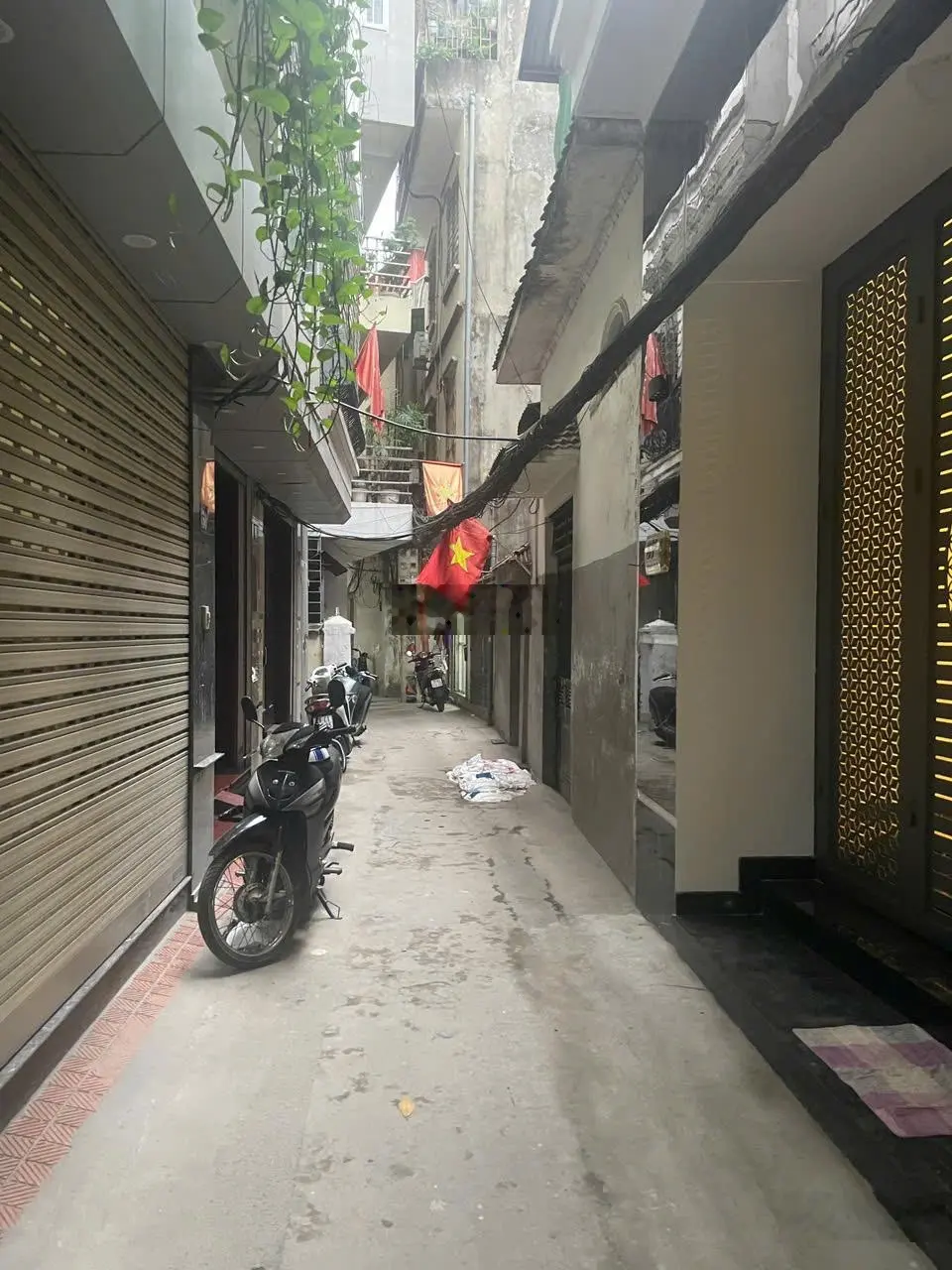 Bán gấp nhà riêng phố Nguyễn Lương Bằng 64m 4Tg MT 4,6m hơn 10 tỷ 50m ô tô Full nội thất.