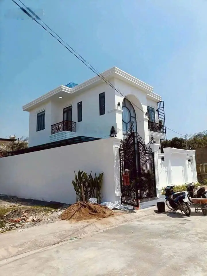 Cần bán nhà biệt thự Dương Công Khi vào 1