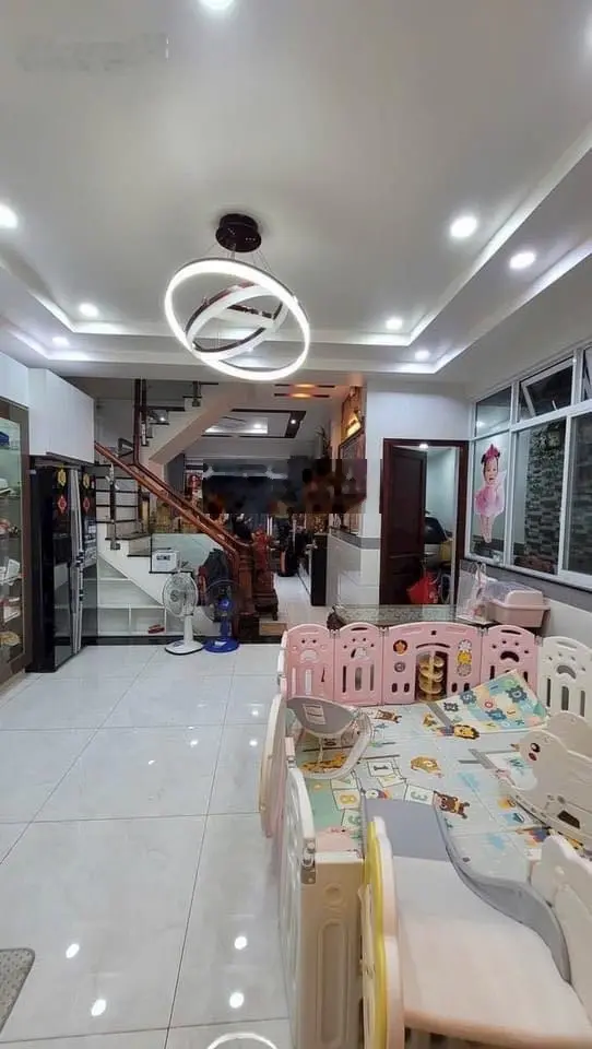 Chú Ánh bán gấp căn nhà Trần Quốc Thảo, P. 7, Q3 - 59,6m2 gần khúc giao Lý Chính Thắng