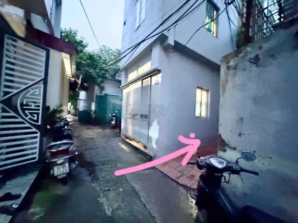 BÁN ĐẤT NGỌC THỤY 32M2 , MT4M , CHƯA TỚI 2TỶ