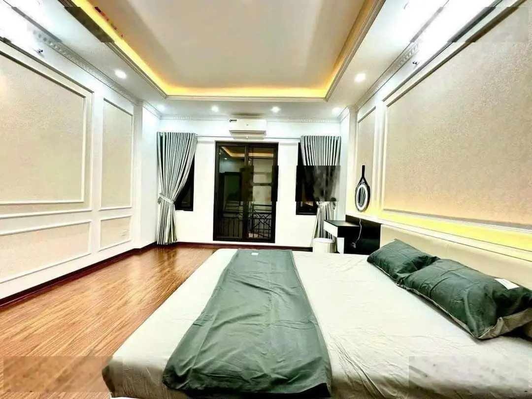 Bán nhà phố Xã Đàn, trung tâm Đống Đa, sân vườn, hai mặt ngõ, 4 ngủ, nhà dân xây tâm huyết, sổ đẹp