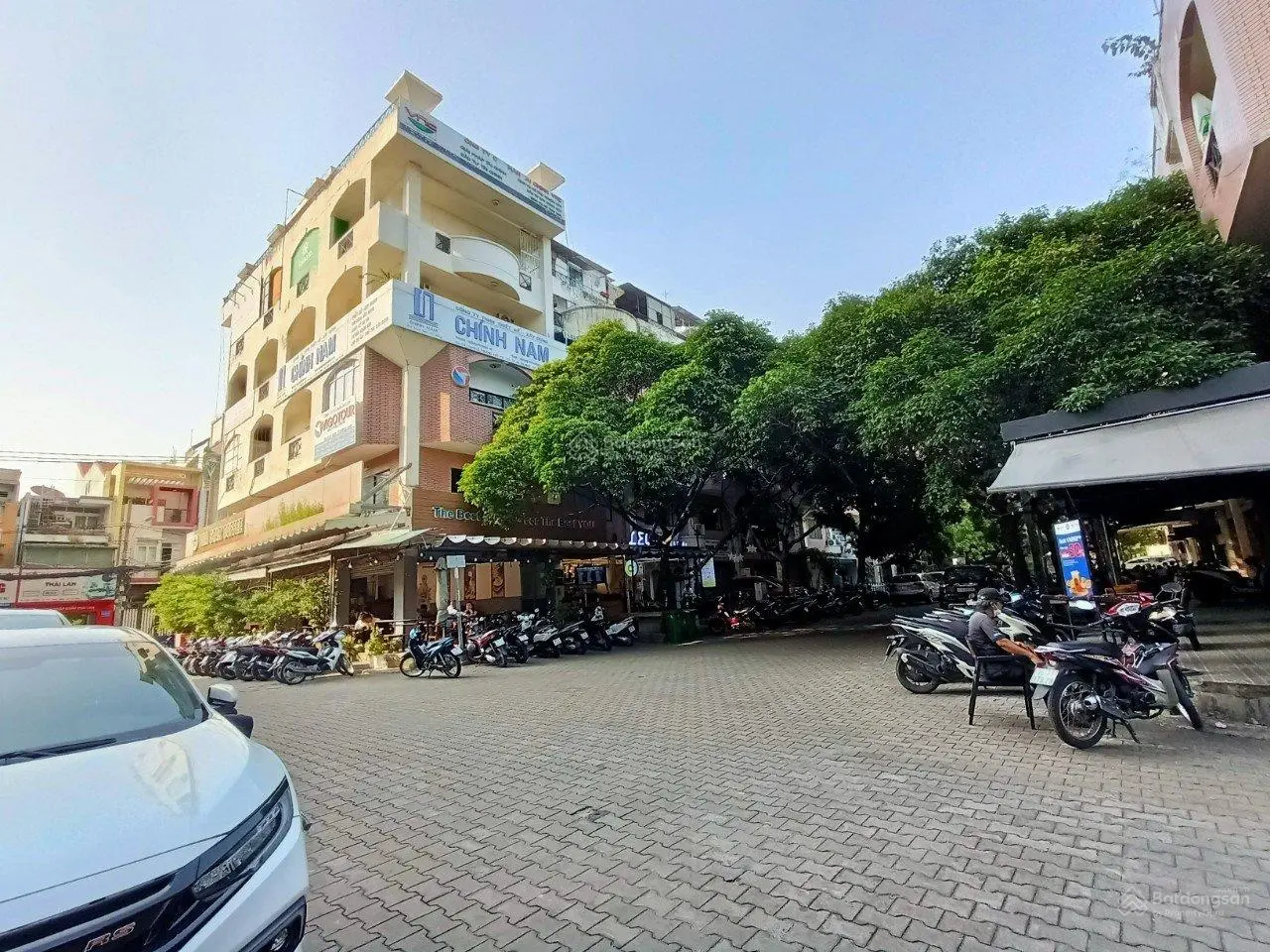 10 x 20m, bán căn nhà 3 tầng MT Phổ Quang (gần tòa nhà Waseco - 55 tỷ)
