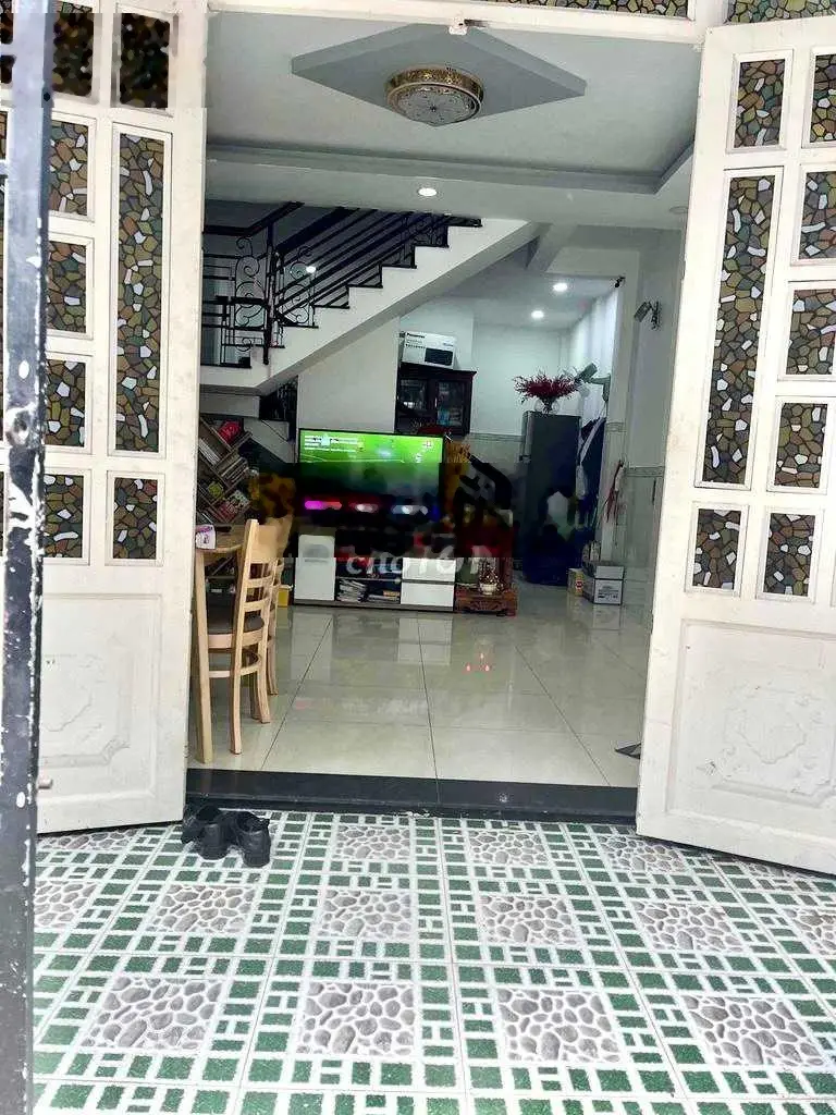 Đi định cư nước ngoài cần bán gấp,căn nhà 80m2 đường Âu Dương Lân Quận 8 giá 1 tỷ 9 LH 0938 192 ***