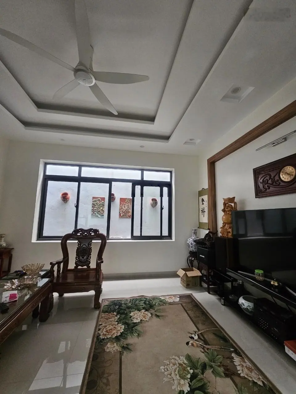 Bán nhà 4 tầng đường Trần Huyền Trân Tp Hải Dương, đường và vỉa hè rộng 15,5m. LH 0977 961 ***
