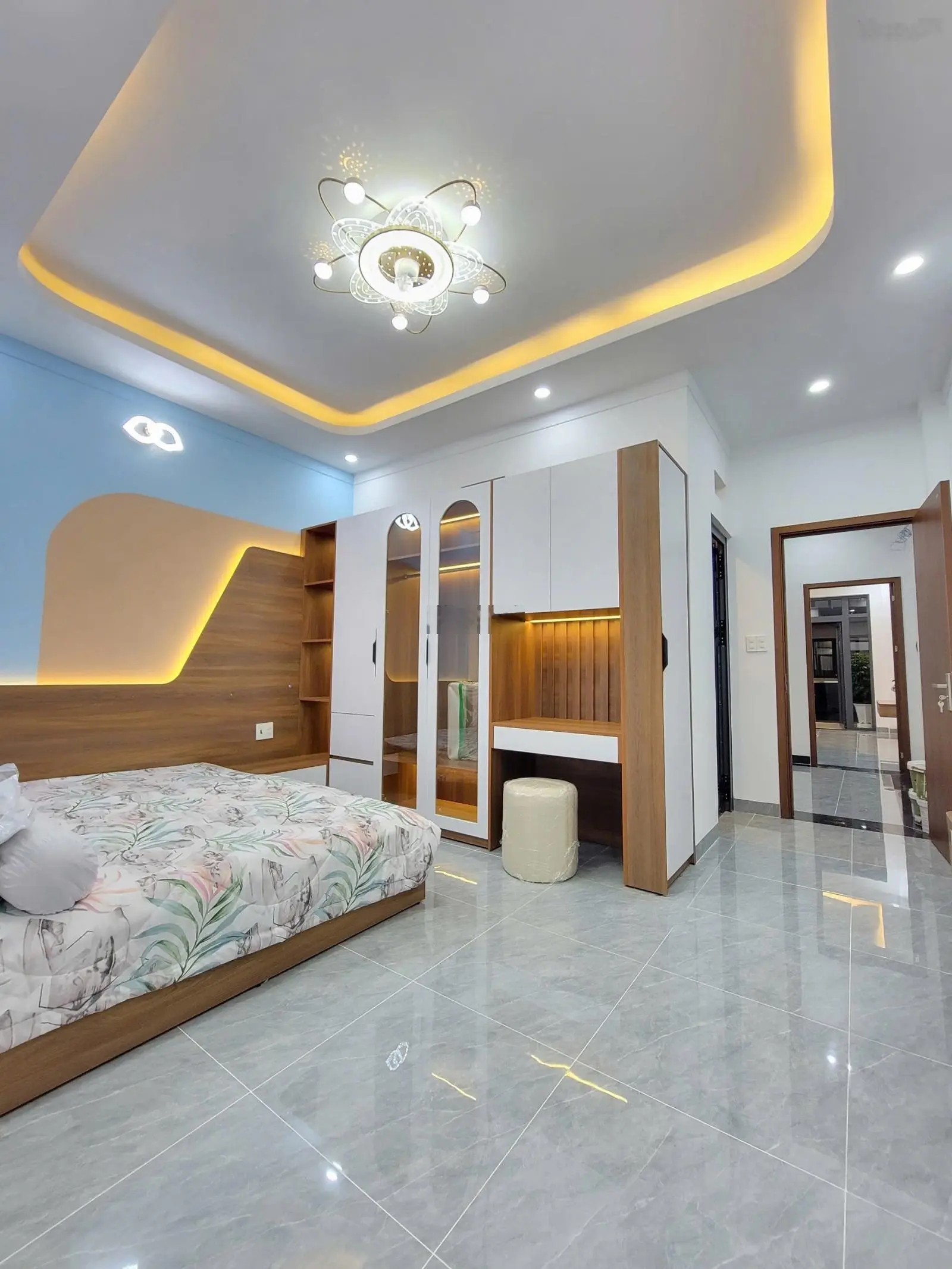 Bán nhà 1 trệt 2 lầu 67,5m2(4,5x15) tặng full nội thất gần vòng xoay an phú KDC An Phú 1, p. An Phú