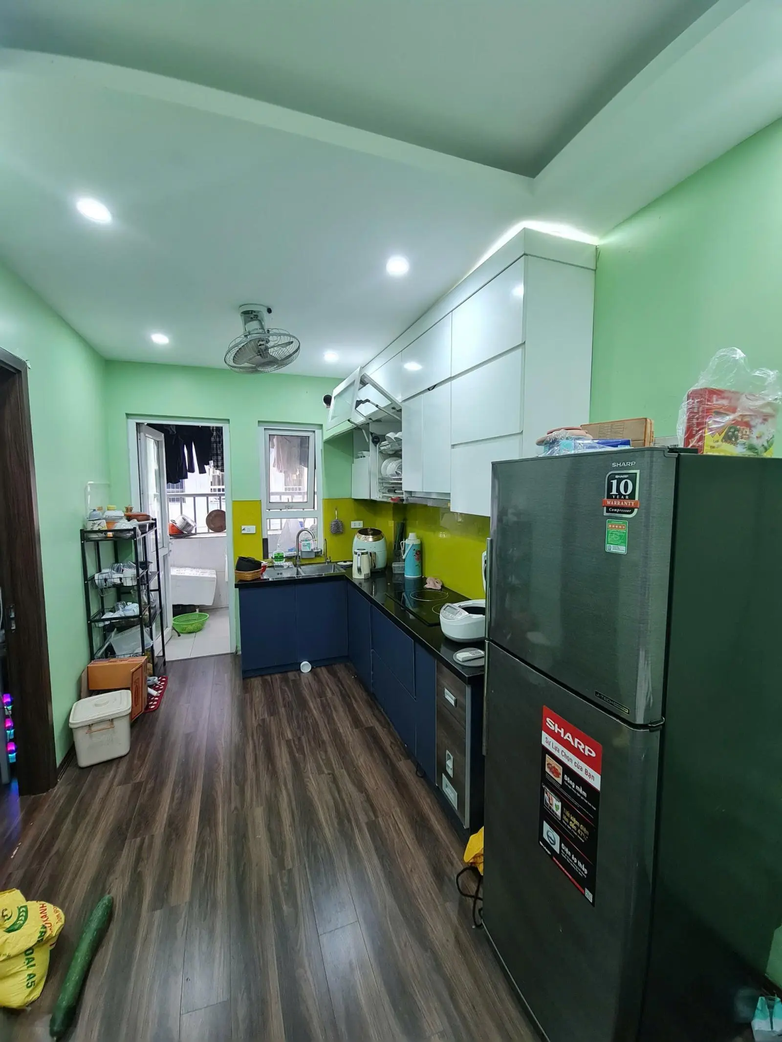 Chính chủ bán căn hộ chung cư tầng trung CT12 Kim Văn 65.1m2, 2 ngủ, 2 WC, có sổ riêng, bao phí