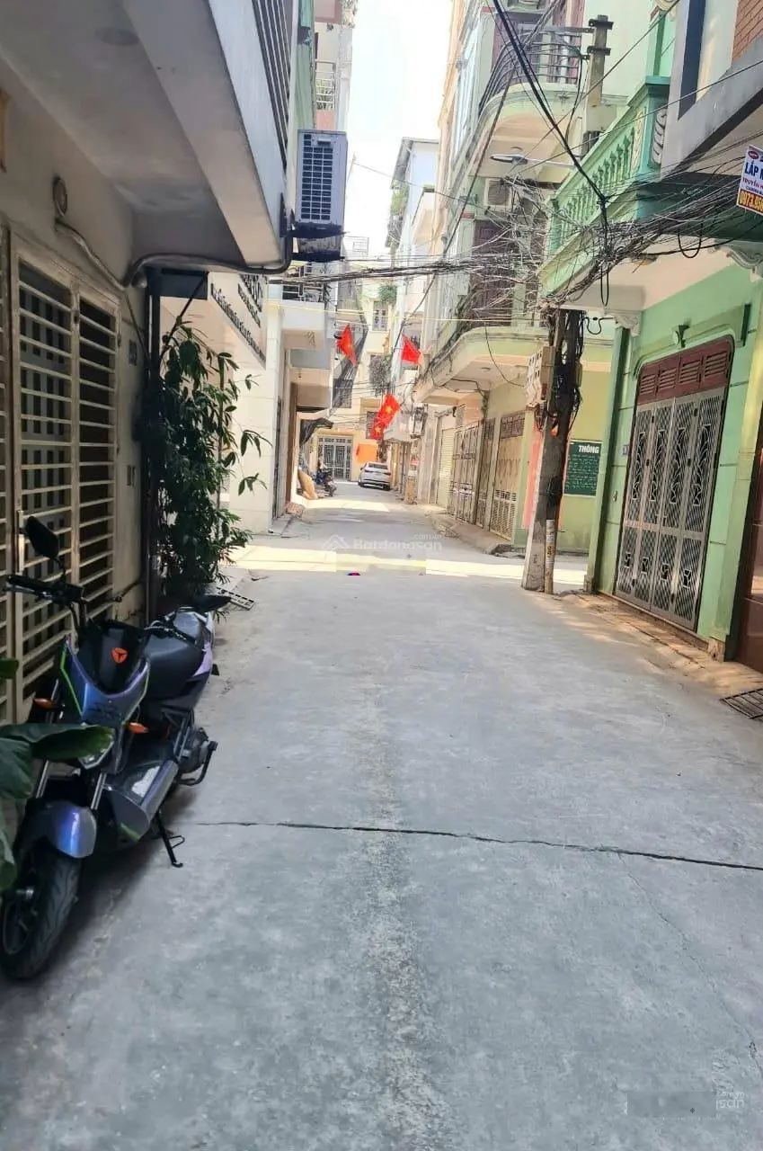 Nhà phân lô oto vào nhà - phố tân mai - gần hồ đền lừ - không gian thoáng đãng - 12,7 tỷ - 50m2