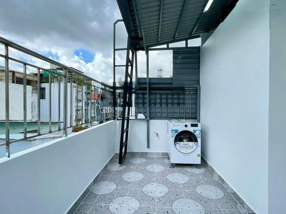 GIÁ SIÊU HẤP DẪN CHỈ 3TY5 , SỞ HỮU NHÀ 50M2, 1T2L, 4PN,5WC, FULL NT , HẺM SIÊU TO 5M ,SHR