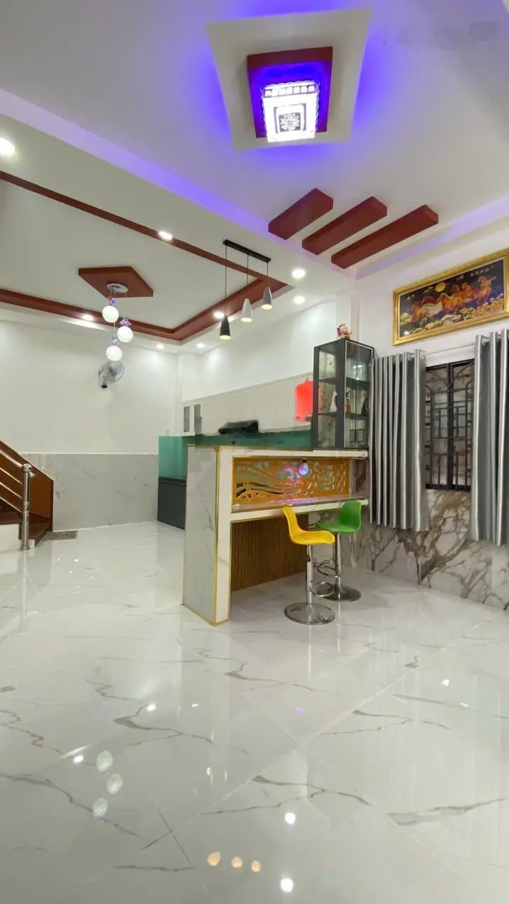 Xuất ngoại bán gấp nhà HXH Đỗ Xuân Hợp, P Phước Long B, TP Thủ Đức