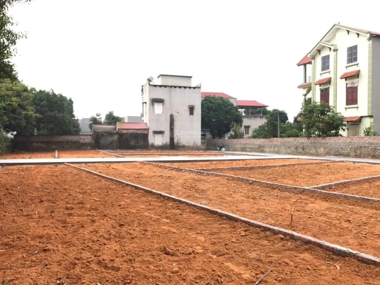 Lô áp góc Sơn Trung đường ô tô tận nơi