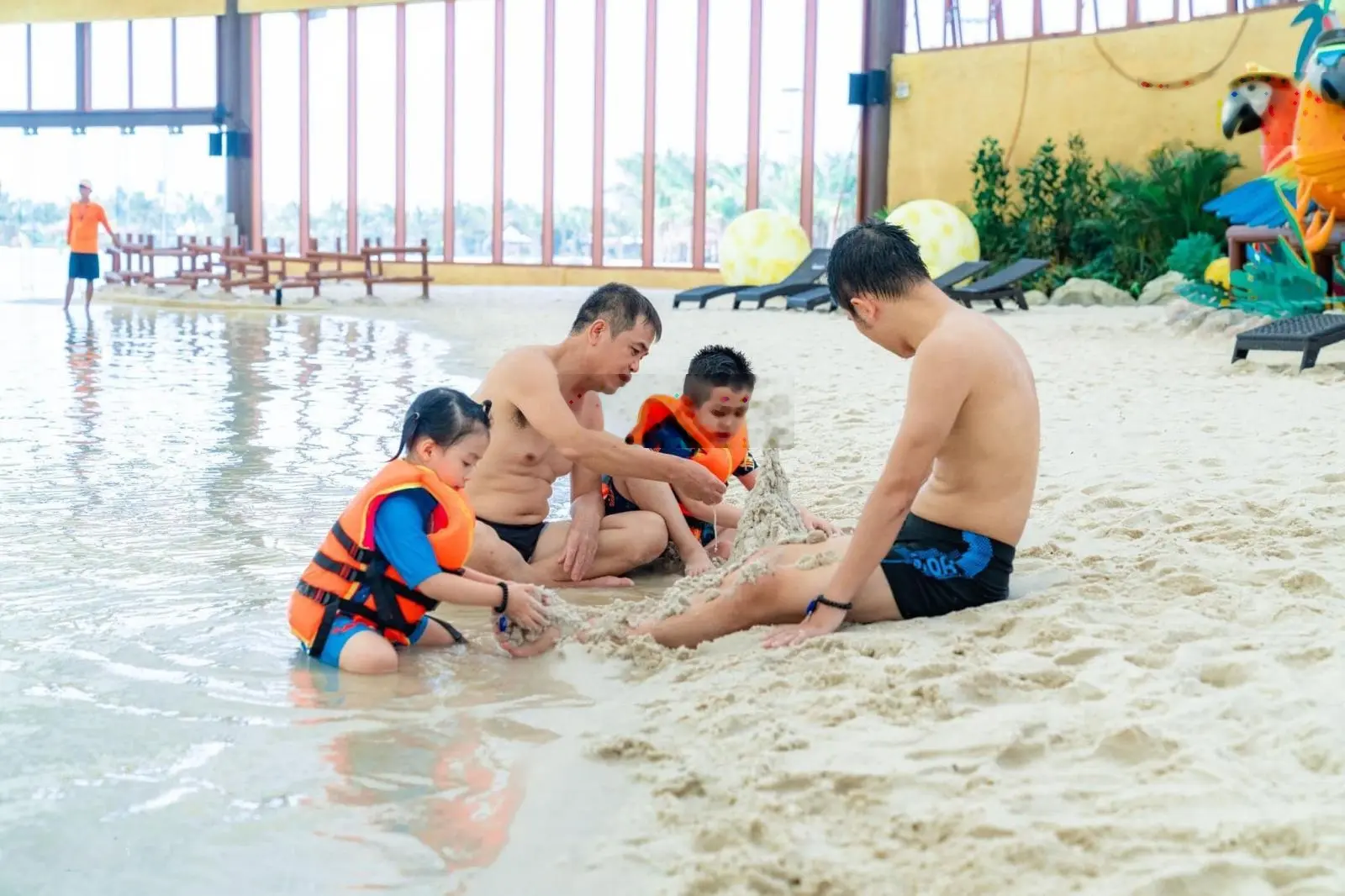 Cần bán căn tứ lập Ánh Dương 120m2 Vinhomes Ocean Park 3, giá thỏa thuận nhanh, gia chủ cần tiền