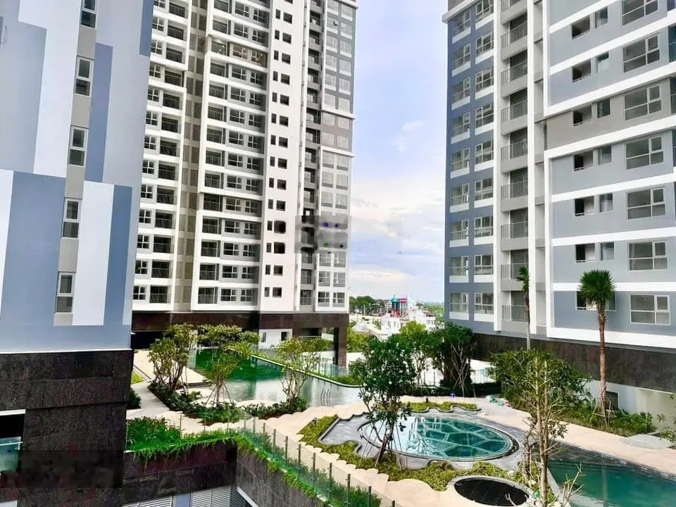 Chính chủ do kẹt tiền nên bán laị căn hộ 3PN giá thấp nhất dự án 3ty267, căn góc 2 mặt tiền
