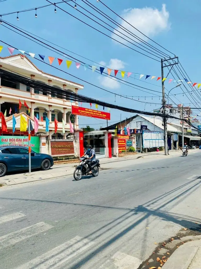 Cần bán gấp lô đất 115m2 ngay chợ Phú Hoà Đông, Sổ Hồng riêng Giá: 1tỷ