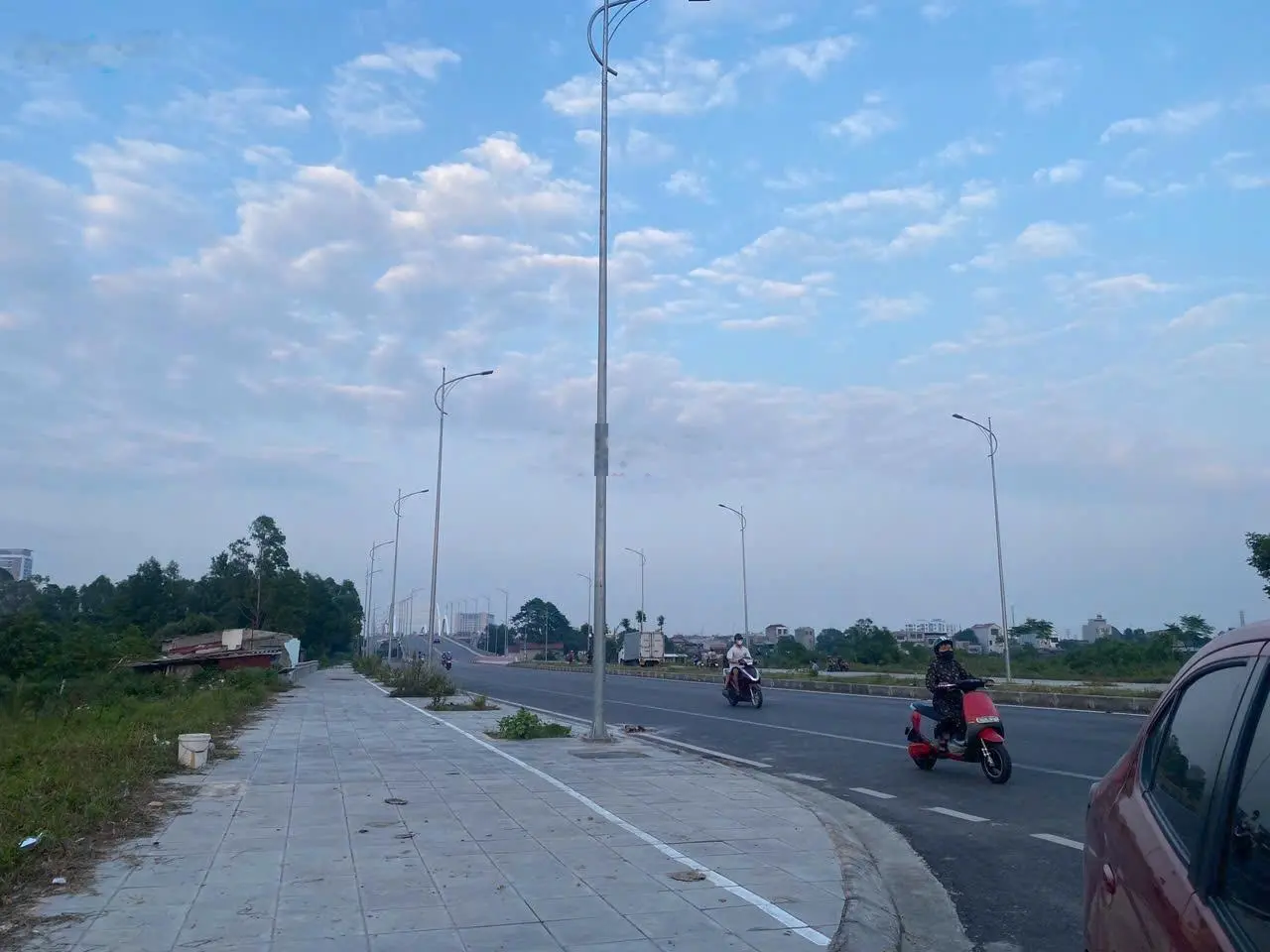 Lô đất nền Mỹ Độ Vista đã có sổ, MT 8.5m, diện tích 98.5m2, hướng Tây Nam, giá 3.2 tỷ