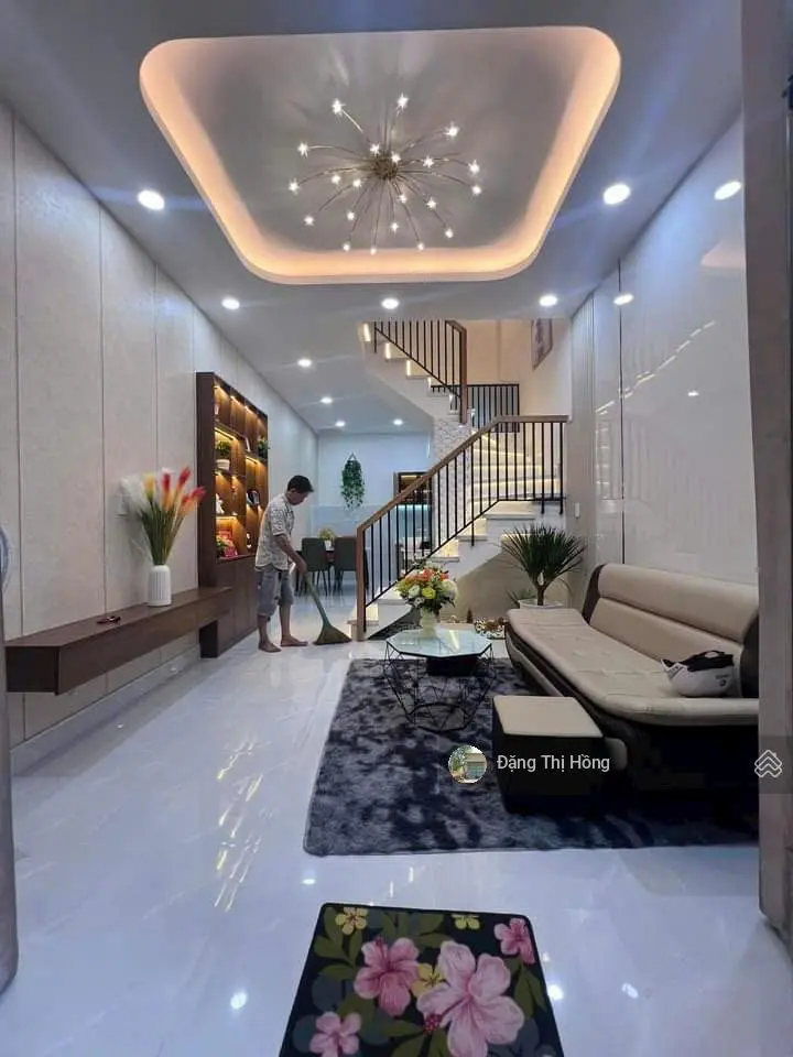 Nhà đương Tân Liêm 71m2 sát khu dân cư Phong Phú 4,, ra QL50 2p, sổ riêng, dân cư đông đúc
