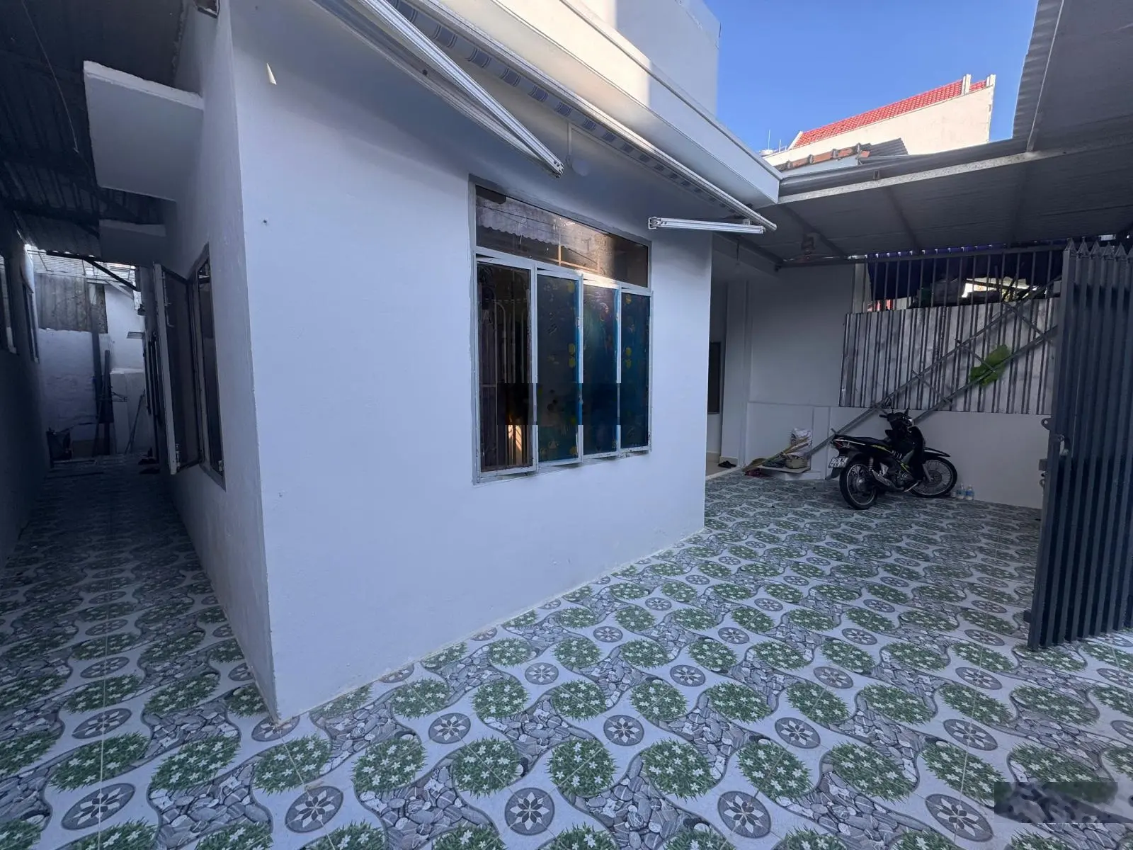 Nhà mặt tiền đường Lê Văn Tám Phước Long 4.3 tỷ