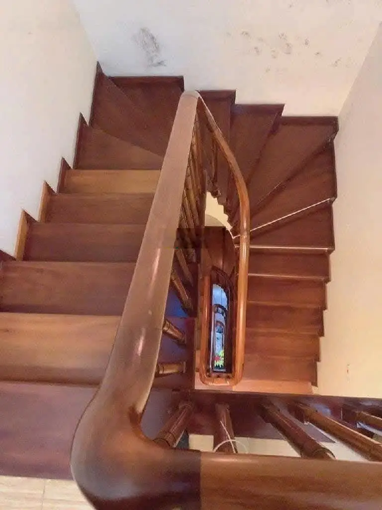 Bán nhà kinh doanh Trần Phú ngay trục chính Hà Đông - 90m2 - mt gần 5m. Giá 16 tỷ hơn