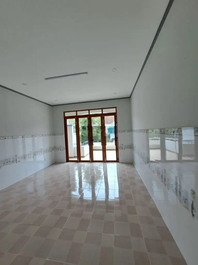 Nhà 1 trệt 2 lầu KDC Minh Châu Sóc Trăng