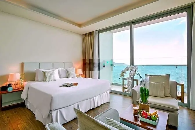 Chủ Định cư Mỹ bán gấp căn hộ ÀLaCarte mặt tiền biển Mỹ Khê, chỉ 2ty6