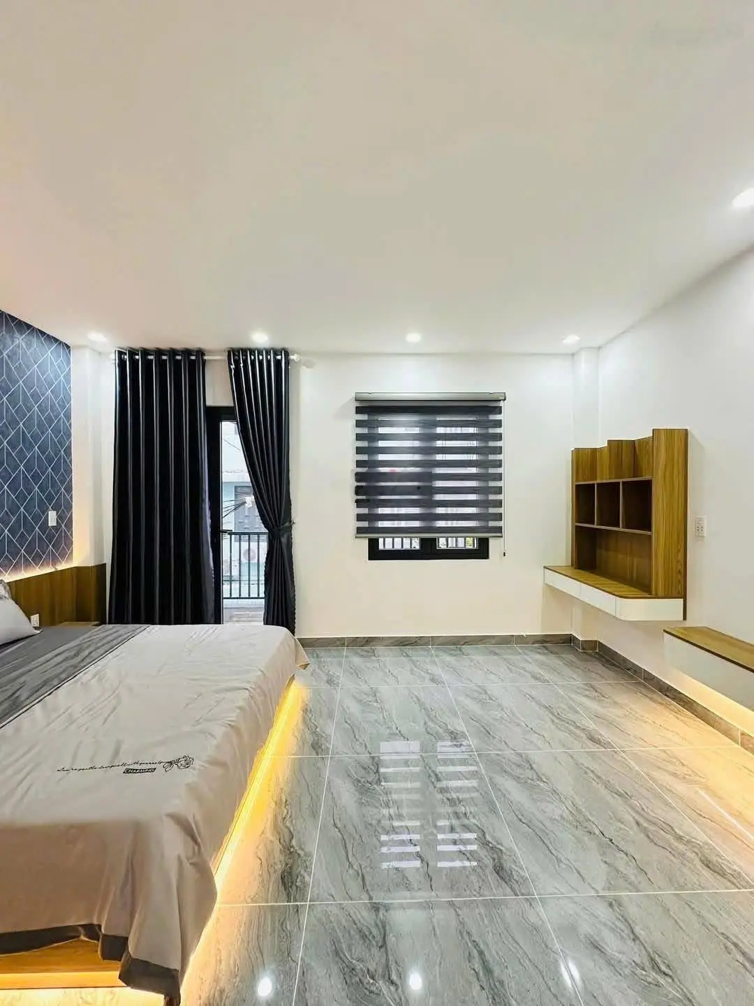 Bán gấp nhà Trần Lựu, An Phú, Quận 2. GIÁ 3TỶ8. DT 48m2. Đang cho thuê 28tr/th. 1T2L SHR