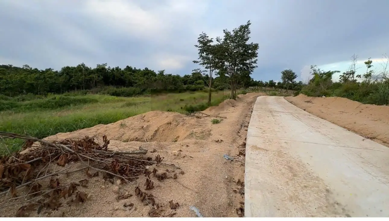 Bán đất tại Ea H'Leo, giá siêu hời chỉ 720 triệu vnd, diện tích 51.090m2