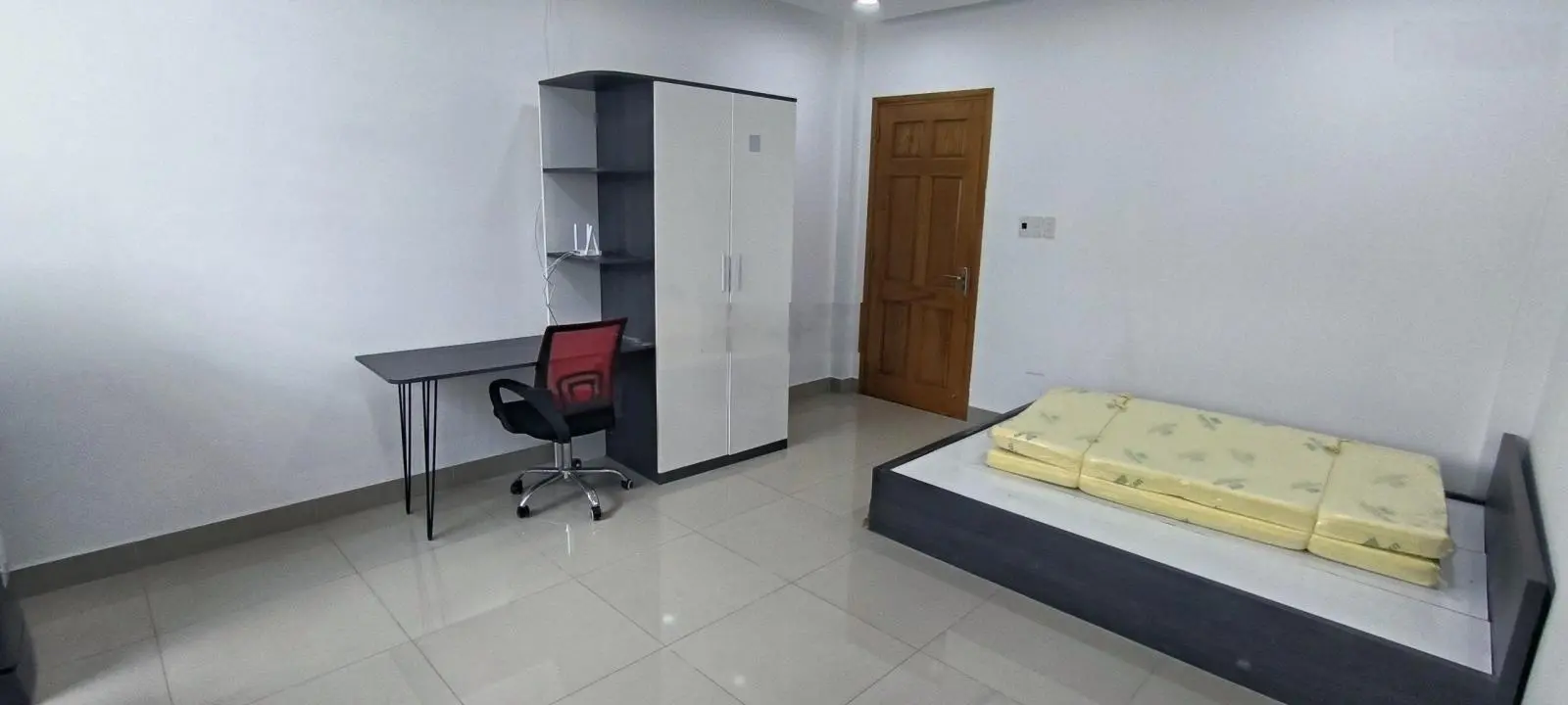 Bán nhà 2 lầu MT Lê Hữu Kiều Quận 2. DTSD 115m2 SHR. Giá chỉ 13 tỷ. LH 0777066878