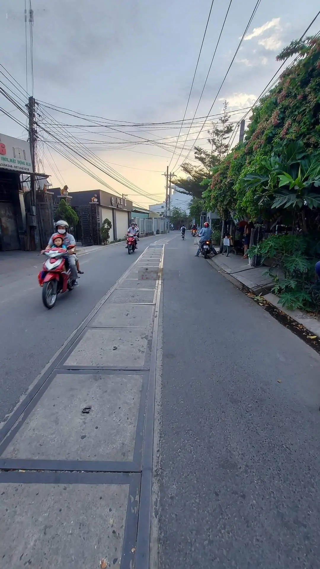Đất MT đường nhựa Nguyễn Hiền, Phường Dĩ An, Tp Dĩ An