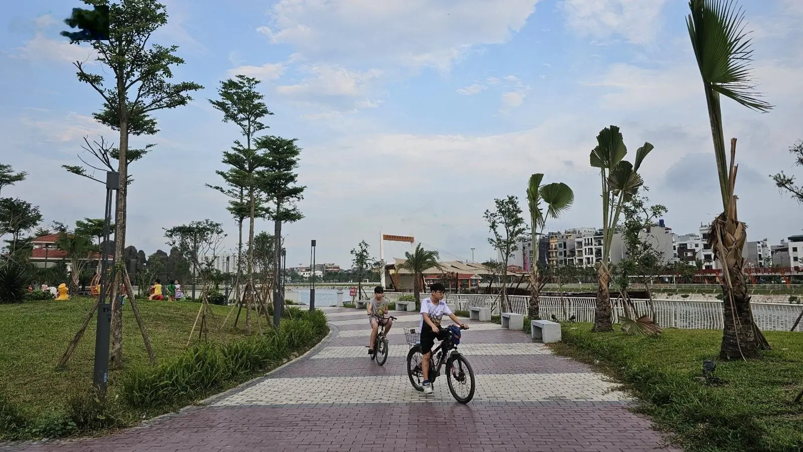 Căn hộ Khai Sơn chỉ 15 phút vào Hoàn Kiếm