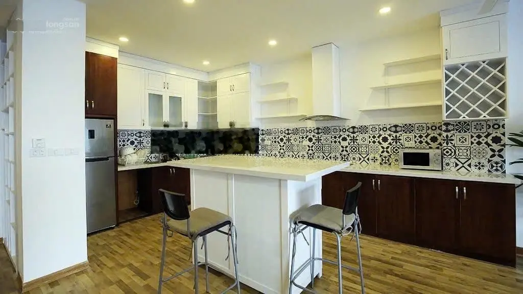 Bán nhà mặt phố Thái Hà 65m x 7 tầng MT 6m thang máy vỉa hè kinh doanh hs 100tr/tháng, giá 50 tỷ