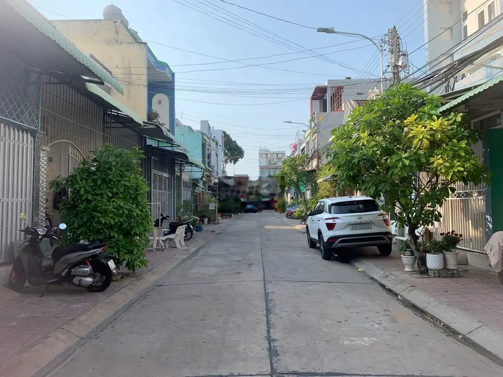 GẤP - NHÀ NGAY TRUNG TÂM HÀNH CHÍNH TP. TÂN AN, LONG AN
