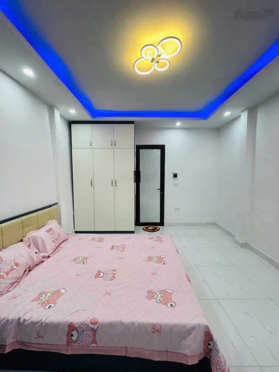 Bán nhà ở luôn quận Hai Bà Trưng, ngõ 107 Trần Khát Chân: 23/30m2 x 5 tầng, 4 ngủ khép kín