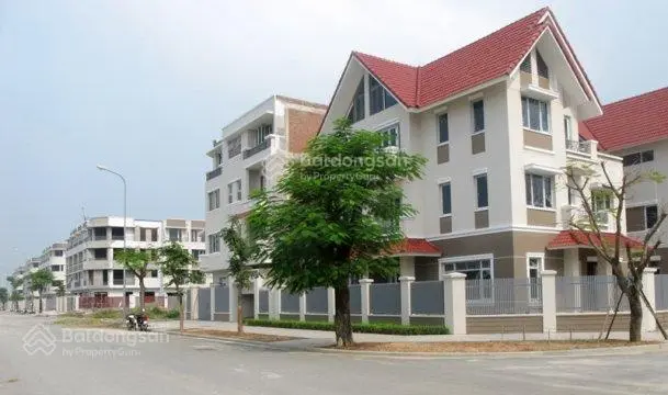 Bán Biệt thự Mễ Trì Hạ, diện tích 220 m2, Biệt thự góc, 2 mặt tiền, giá 65 tỷ