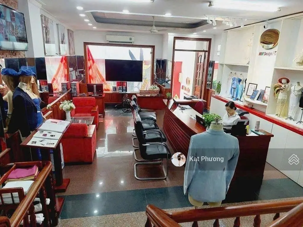 Gi.ảm 2.5 tỷ-Nhà Khu Vip Him Lam-Kiều Đàm quận 7-125m2-ngang 6.5m-dòng tiền 25 triệu-xe hơi ngủ nhà