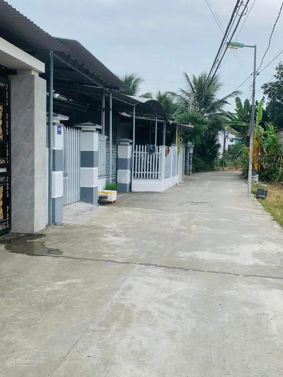 Bán nhà căn góc 1 trệt 1 lầu hẻm ô tô xuân lạc - vĩnh ngọc . gần bờ kè. 2 pn 2 wc giá 2ty2