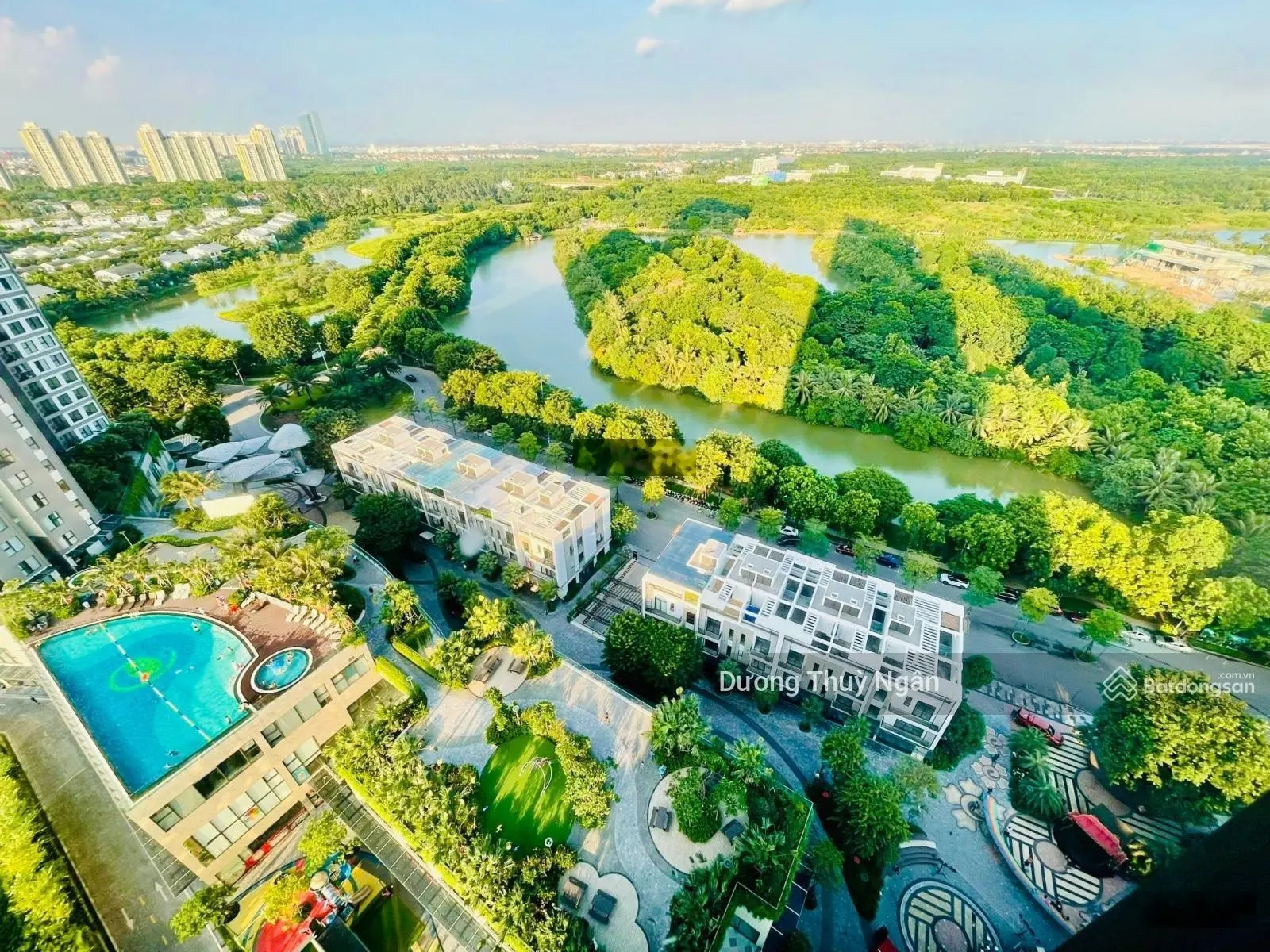 Bán căn hộ 3 phòng ngủ Sky Oasis view trung tâm biệt thự đảo, nguyên bản, giá tốt