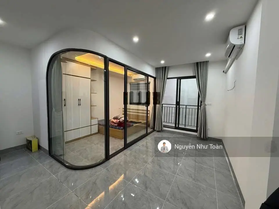 Ngay kẻo lỡ - ccmn 7 tầng - khu ngoại giao đoàn - 4 chỗ lùi cửa - chỉ 24.2 tỷ - gần hồ tây - dt cao