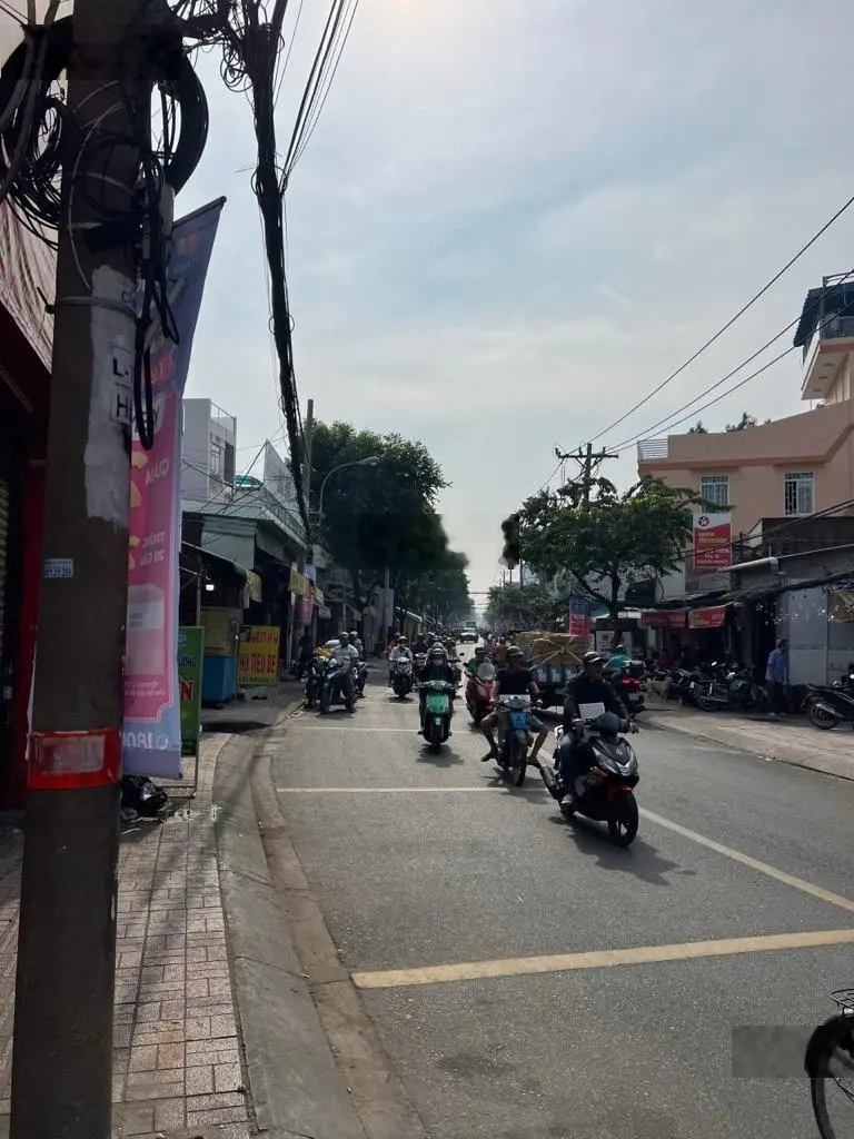 Bán Nhà MT, Bình Trị Đông, Bình Trị Đông, Bình Tân, Tên Lửa Nối Dài, DT 168m2, Giá Chỉ: 17.5 Tỷ.