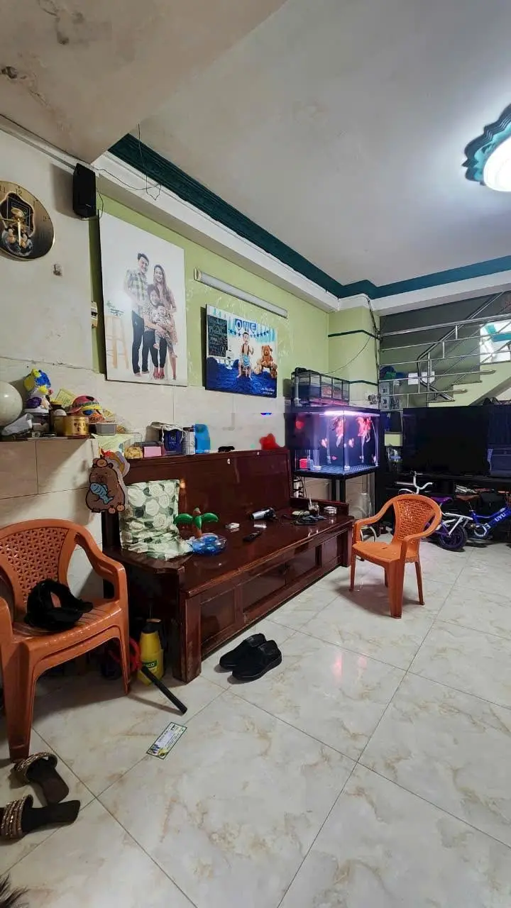 Nhà trệt 2 lầu hẻm xe hơi Phường Phú Thuận Q7