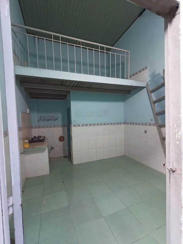 Anh Hải gửi bán dãy trọ 7 phòng 120m2 gần KCN Vĩnh Lộc Bà Điểm Hóc Môn, giá 1tỷ980 có thương lượng