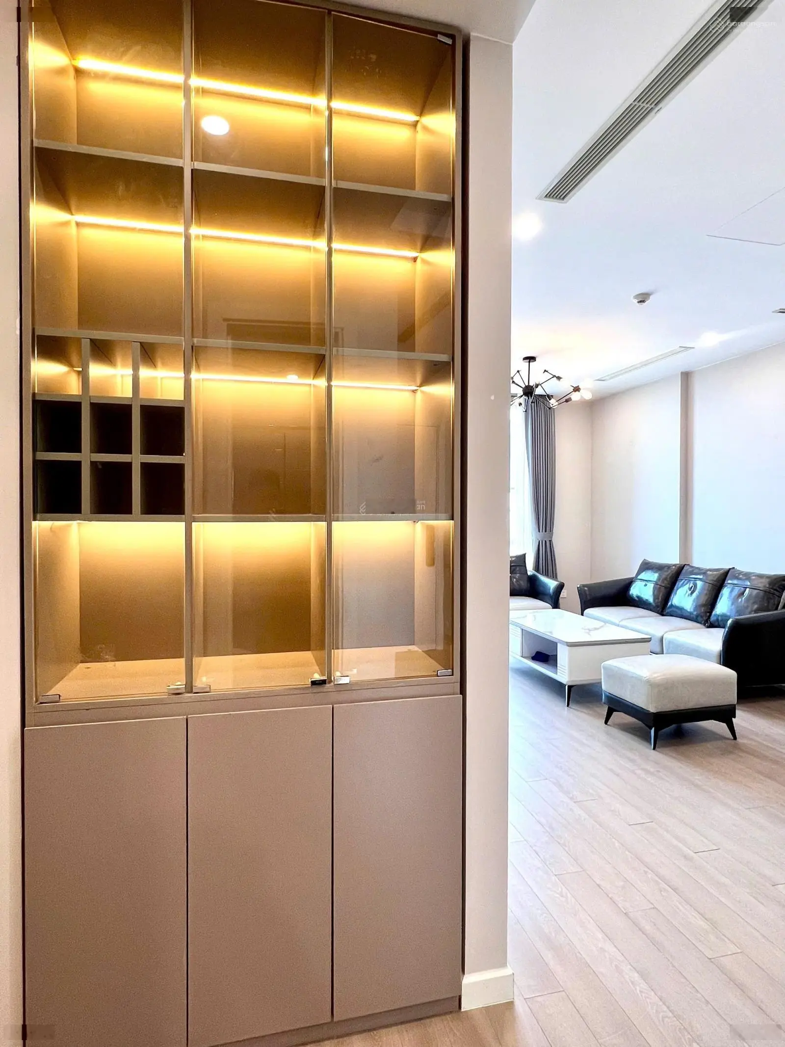 Bán căn hộ 2 pn tại The Park Home. DT 80.5m2, Cầu Giấy