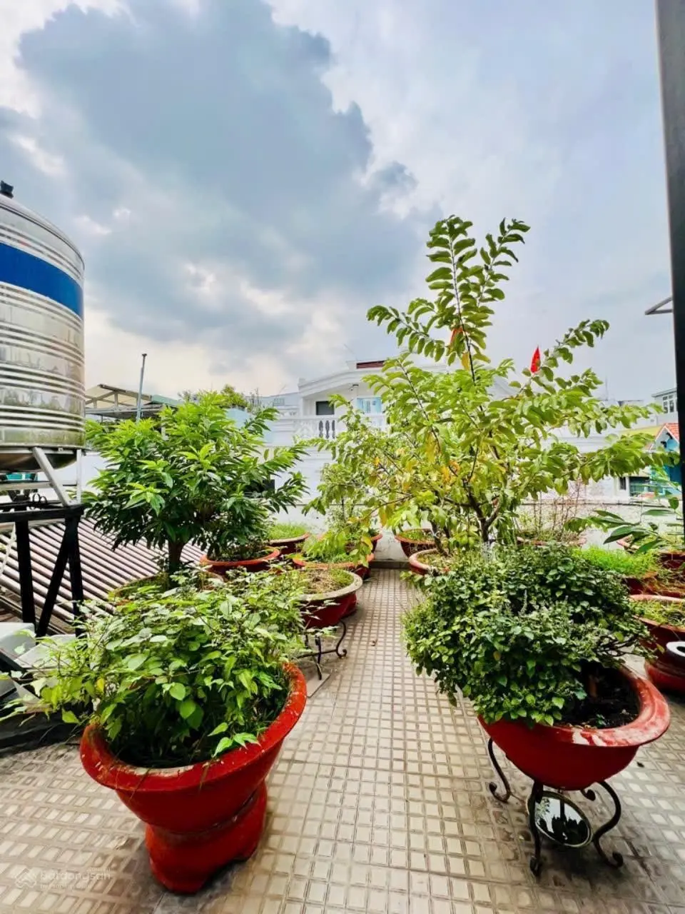 Căn Góc 3 Mặt Tiền- Biệt Thự 5 TẦNG Hậu Giang - 8x18m - Cho thuê 1 Tỷ/Năm - Khu Đại Gia - Giá 28 Tỷ