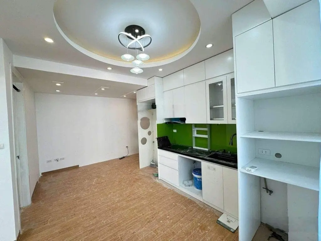 Chỉ 3 tỷ sở hữu ngay căn 2PN ngay đường 70, phố Trịnh Văn Bô vài bước tới Mỹ Đình. DT 64m.