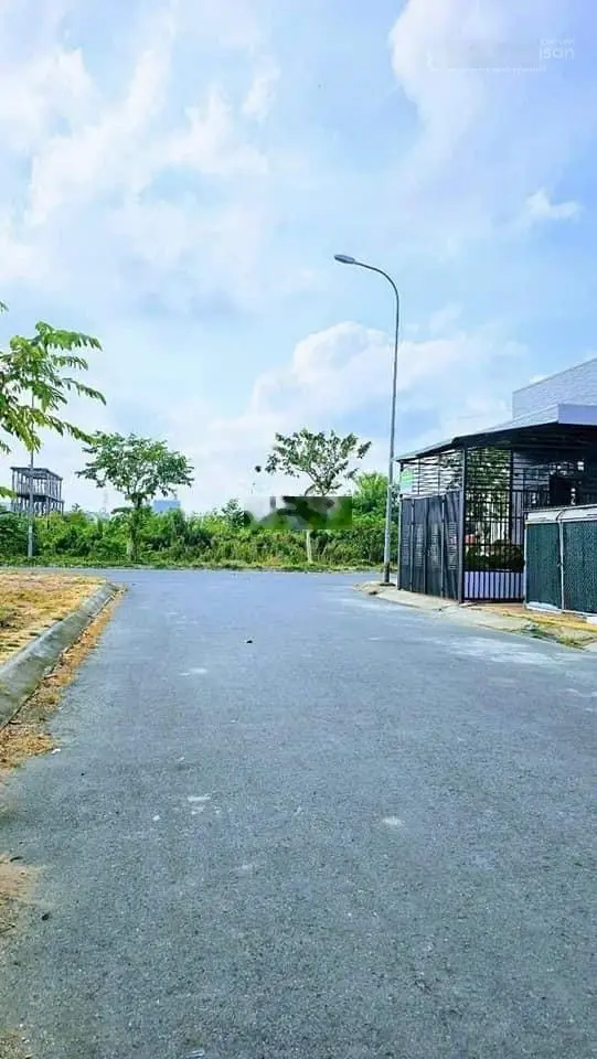 Ra nhanh lô đất đẹp,Đường 23 tháng 8 ,TP.Bạc Liêu, 450tr/100m2,gần chợ Cầu Treo, SHR,Full thổ cư